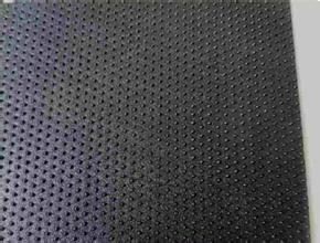 深圳糙面土工膜專業(yè)生產廠家 中瑞土工材料引領行業(yè)創(chuàng)新